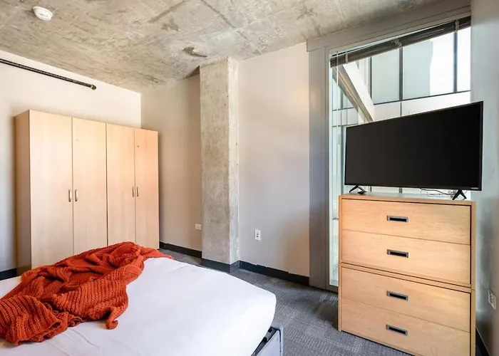 Downtown 2bd Gym Near Park Museums #4 * Chicago